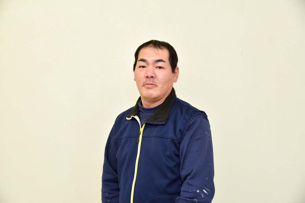 桑名 俊友（くわな しゅんゆう）